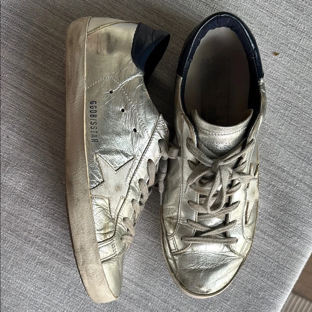 Golden Goose Silver Sneakers - Picture 4 of 10